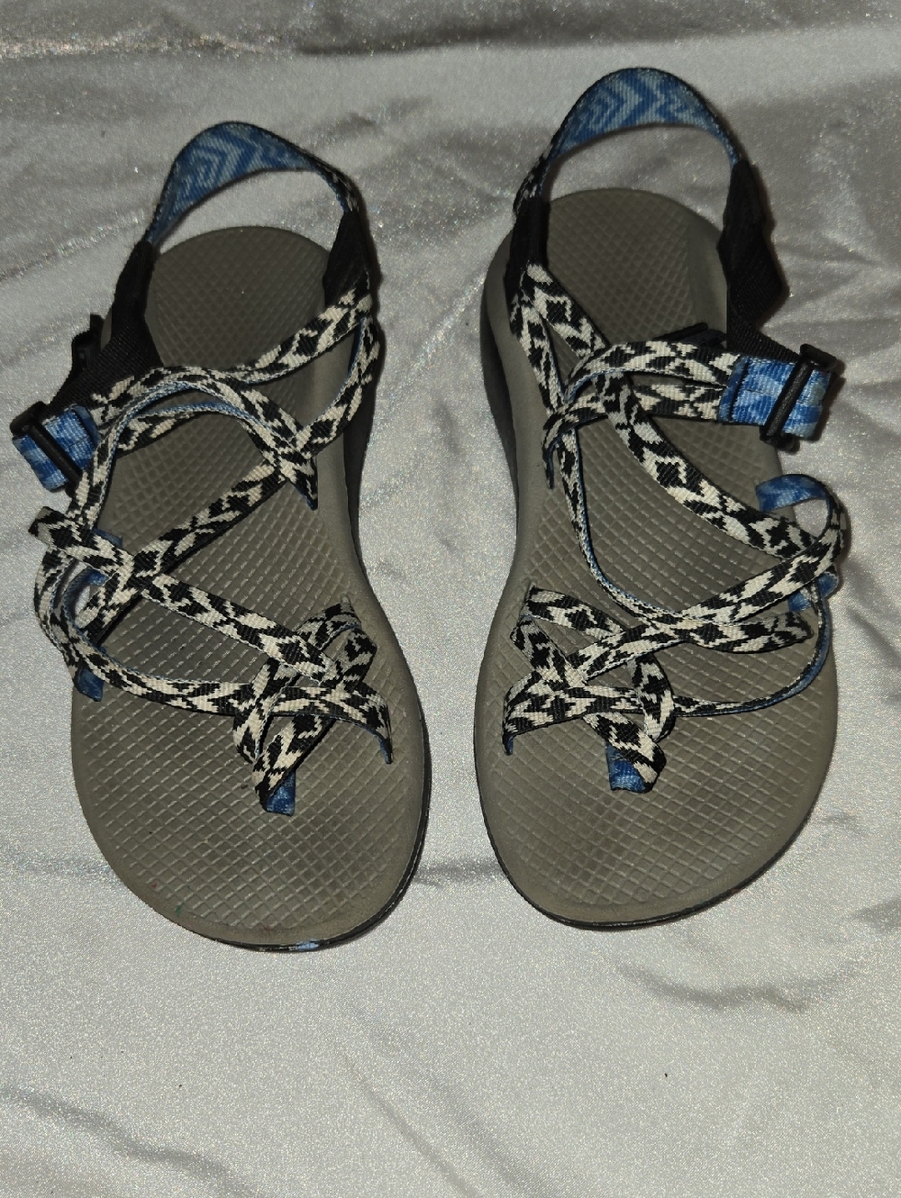 Chaco Adjustable Strappy Sandals in Gray with Black & White Patterned Straps 9M